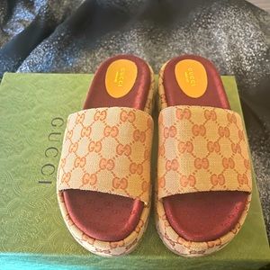 GUCCI SANDAL
